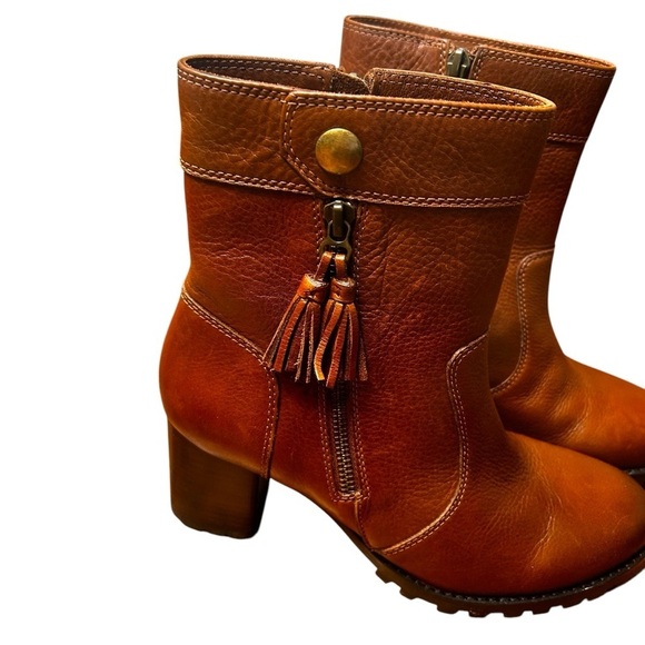 Johnston & Murphy Vivica Zip Boot- Leather Ankle Boots- Size 8M - Picture 8 of 13